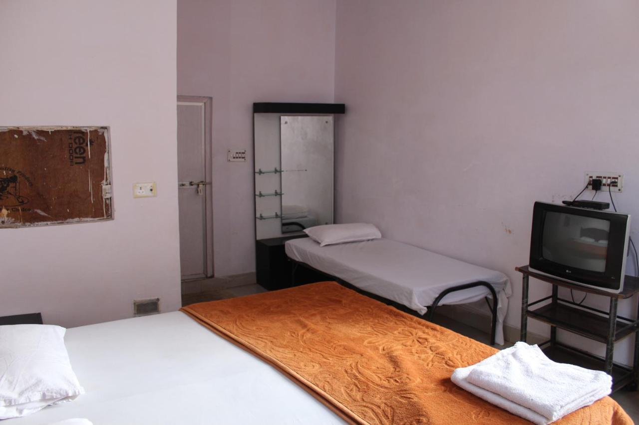 Hotel Sunset Orchha Exterior photo